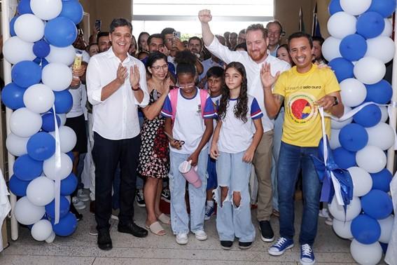 Governo do Espírito Santo inaugura Escola Municipal de Ensino Fundamental em Tempo Integral em Linhares