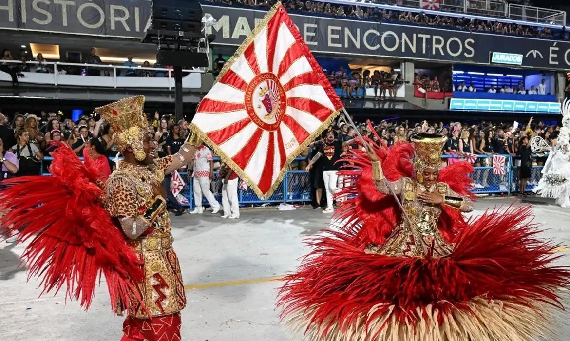 União de Maricá vence Série Ouro e sobe para elite do carnaval no Rio