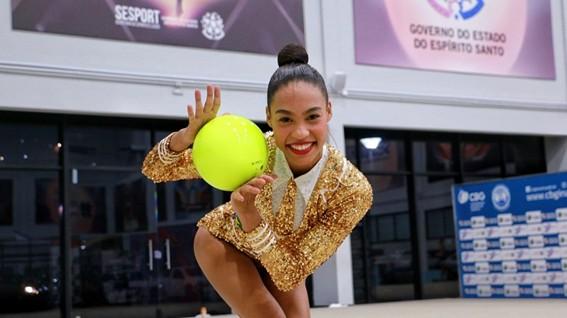 Geovanna Santos estreia na temporada 2026 no Grand Prix da Estônia