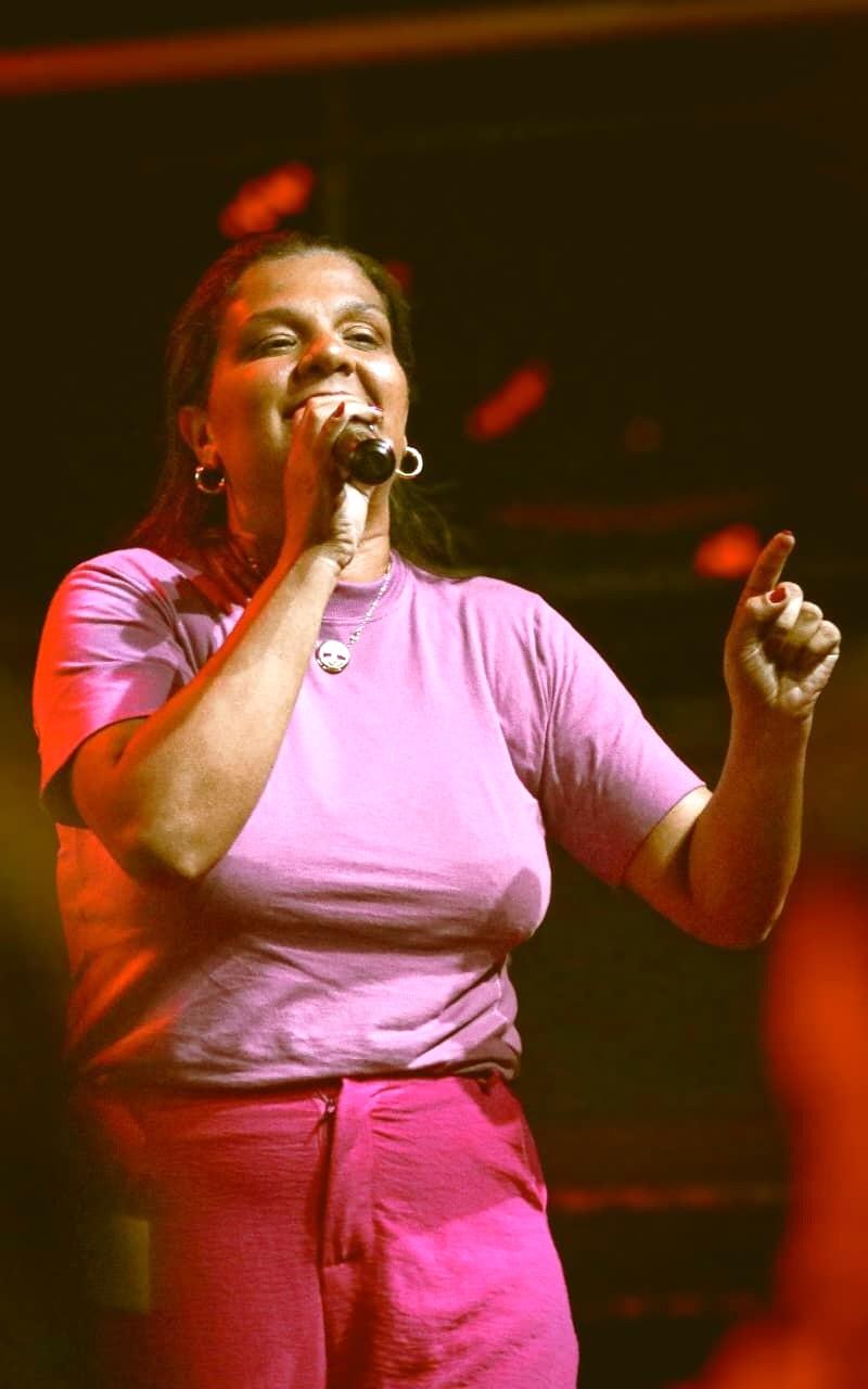 Igreja Missionária Labareda de Fogo celebra 17 anos de fé, milagres e transformação, em Conceição da Barra, ES