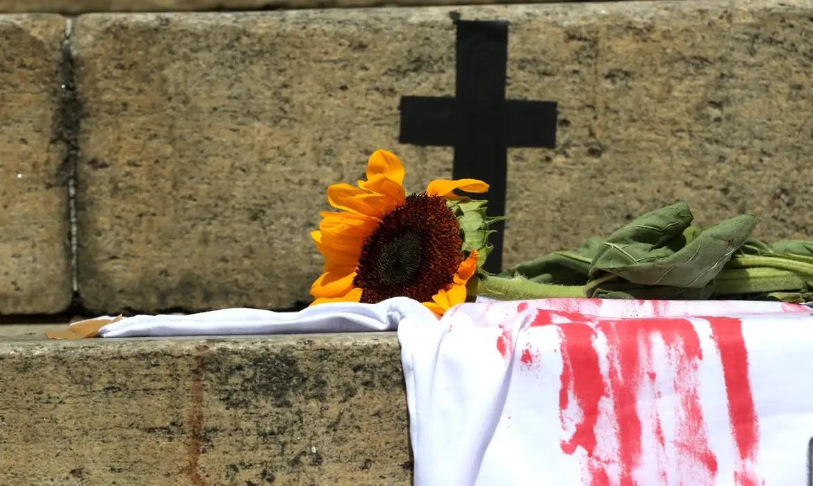 Número de vítimas de feminicídio supera em 38% registros oficiais