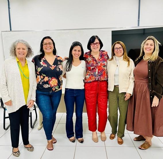 Ex-bolsista da Fapes tem tese reconhecida como a “melhor do mundo” em congresso internacional de Serviço Social