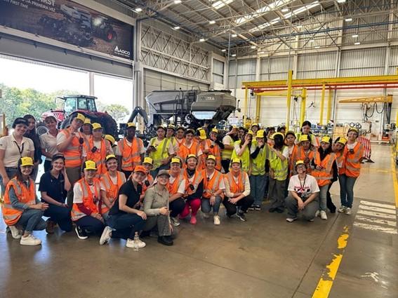 AGCO apoia “Projeto Despertando Gigantes” para capacitar e inspirar jovens mulheres em Ibirubá, RS
