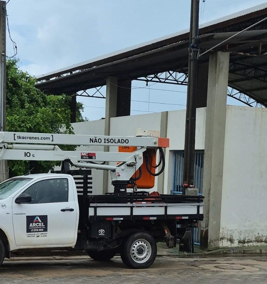 Campos, quadras e praças de Conceição da Barra recebem nova iluminação de LED