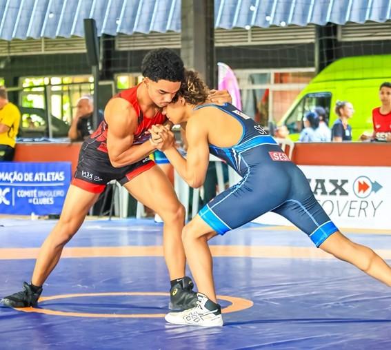 Atletas do Espírito Santo conquistam 17 medalhas no Campeonato Brasileiro de Wrestling