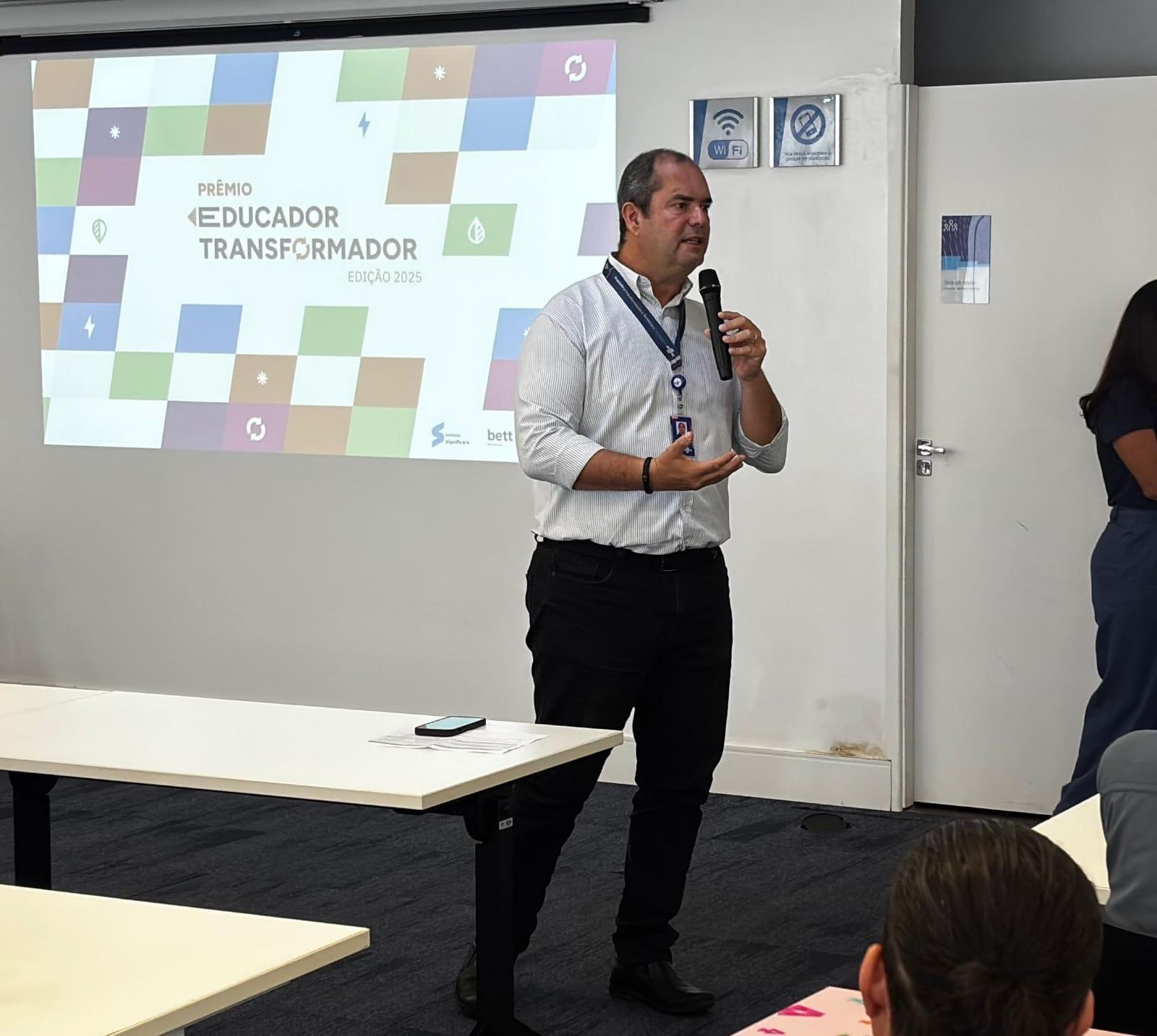 Conheça os vencedores da etapa estadual do Prêmio Educador Transformador