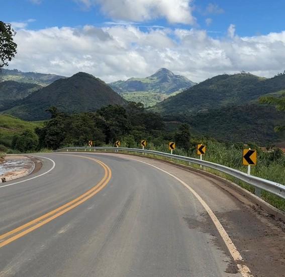 Santa Teresa, no ES, recebe pavimentação de estrada e revitalização de Caminhos do Campo