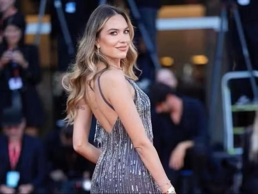 Violação de túmulo na Itália revolta familiares: corpo de jovem assassinada é mutilado após sepultamento