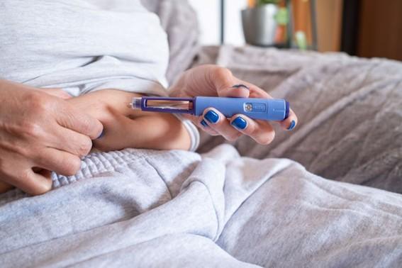 Operação combate o comércio ilegal de medicamentos para emagrecimento em 12 estados