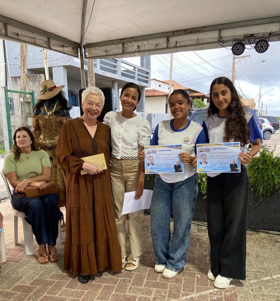 Conceição da Barra, ES, celebra Dia Municipal do Poeta com programação cultural e lançamentos literários