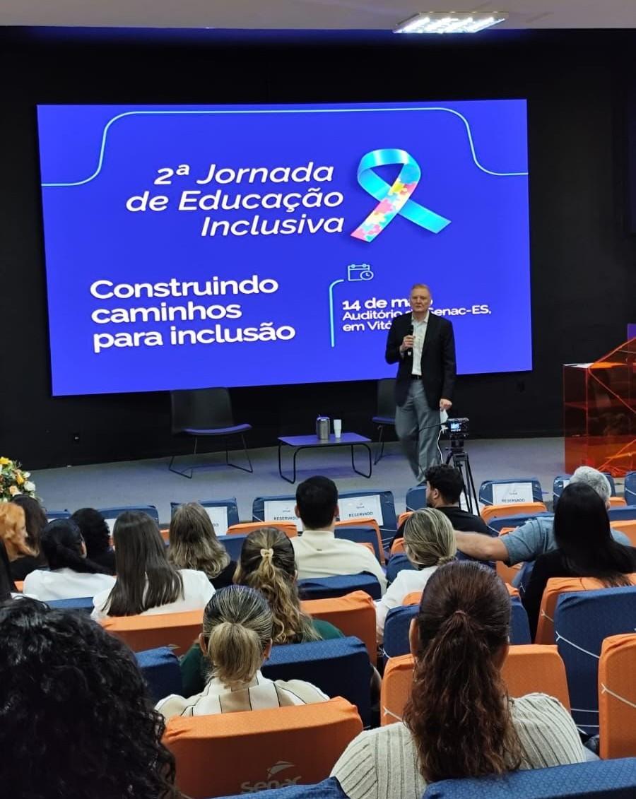 Educadores se reúnem para debater inclusão, saúde mental e práticas que transformam escolas