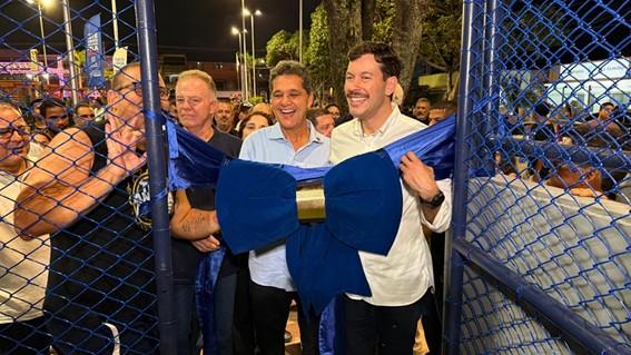 Governador Ricardo Ferraço inaugura reforma de praça no bairro Novo México, em Vila Velha, ES