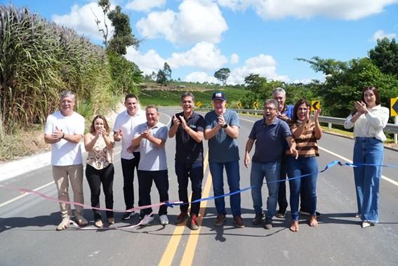 Governador Ricardo Ferraço entrega pavimentação e inaugura rodovia ES-137 em Nova Venécia, ES