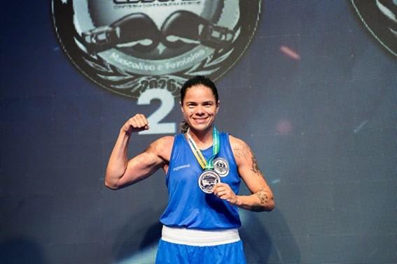 Atleta do Espírito Sato é a segunda melhor boxeadora do Brasil da categoria