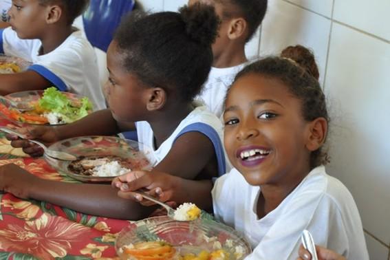 Contrata+Brasil facilita compra de R$ 60,8 milhões da agricultura familiar para merenda escolar no Espírito Santo
