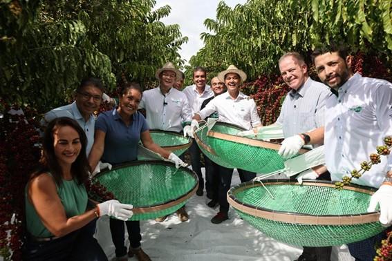 Governador Ricardo Ferraço abre oficialmente a colheita do café conilon no Espírito Santo