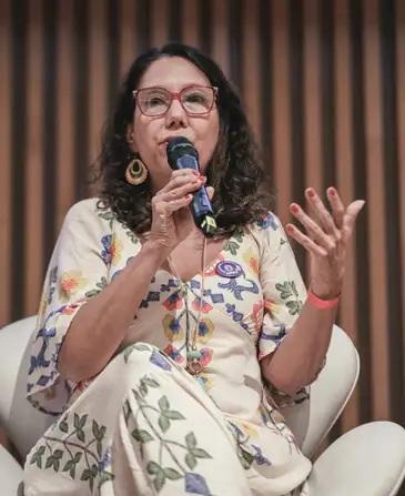 Iniciativas tentam facilitar acesso e permanência de mães na ciência