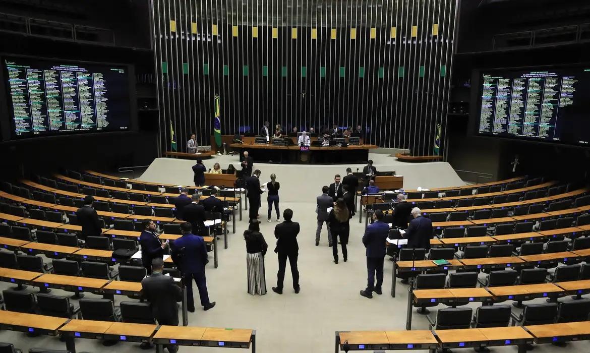 Minirreforma eleitoral reduz controle de gastos partidários