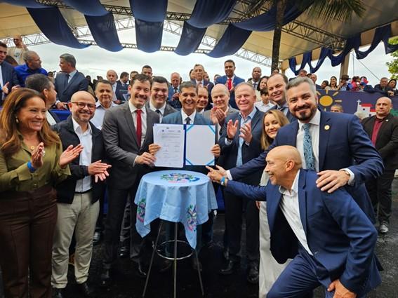 Governador do Espírito Santo, Ricardo Ferraço, anuncia novos investimentos e reforça parceria com Vila Velha nos 491 anos do município