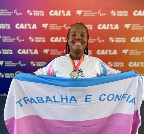 Atleta do Espírito Santo é vice-campeã de halterofilismo no Meeting Paralímpico