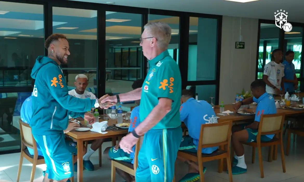 Seleção brasileira se apresenta na Granja Comary para a Copa do Mundo