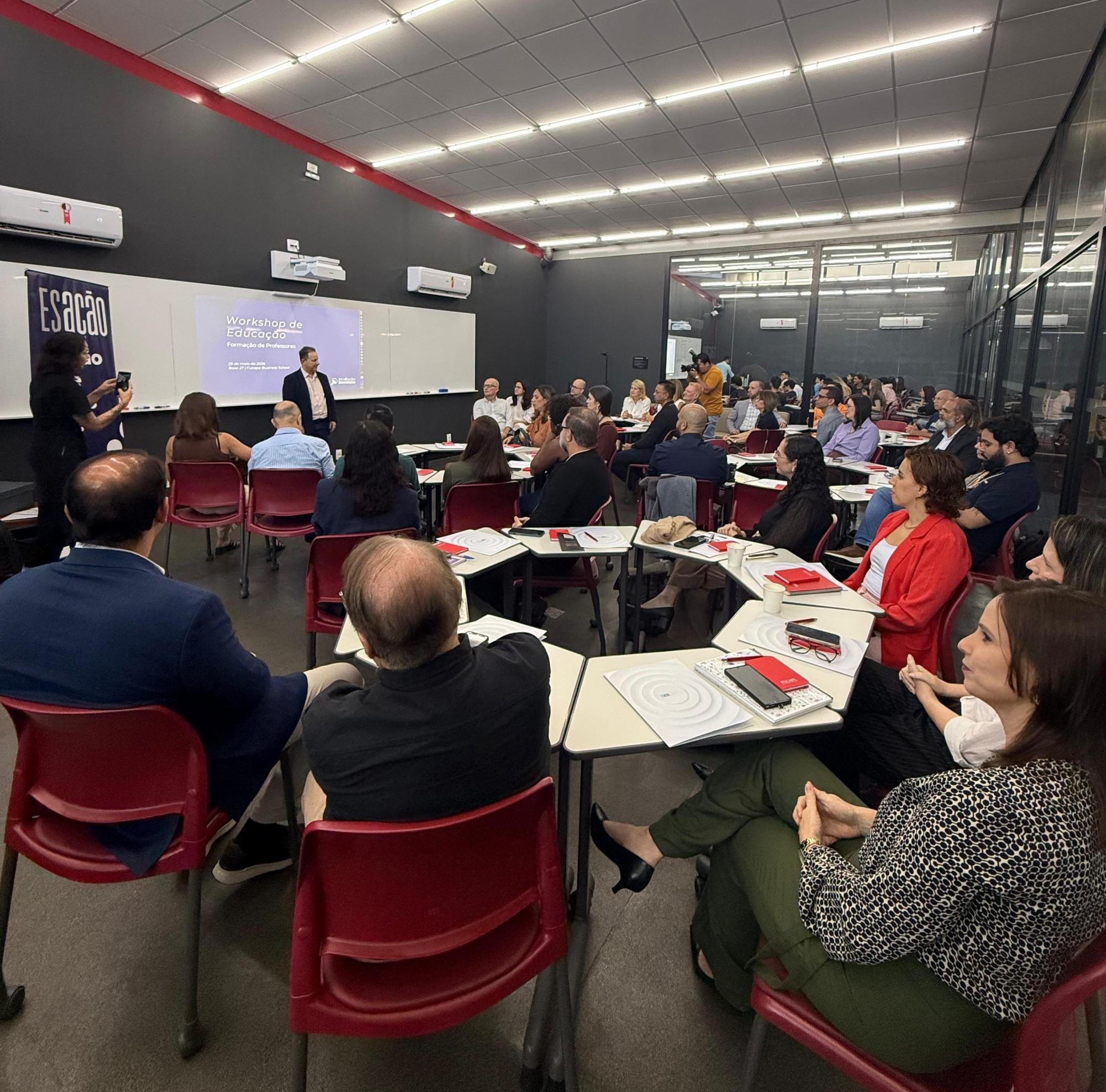 Workshop reúne lideranças para debater futuro da educação e valorização dos professores