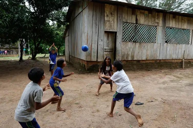 Livre brincar deve ser um compromisso coletivo com a infância