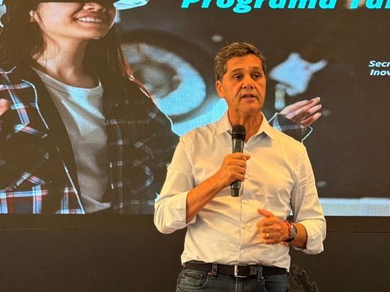 Governador Ricardo Ferraço lança Programa Talento Capixaba para levar inovação e tecnologia a estudantes da rede pública do Espírito Santo