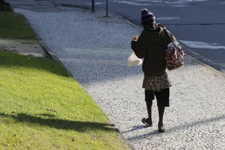 Brasil registrou 150 mil agressões contra população de rua em 10 anos