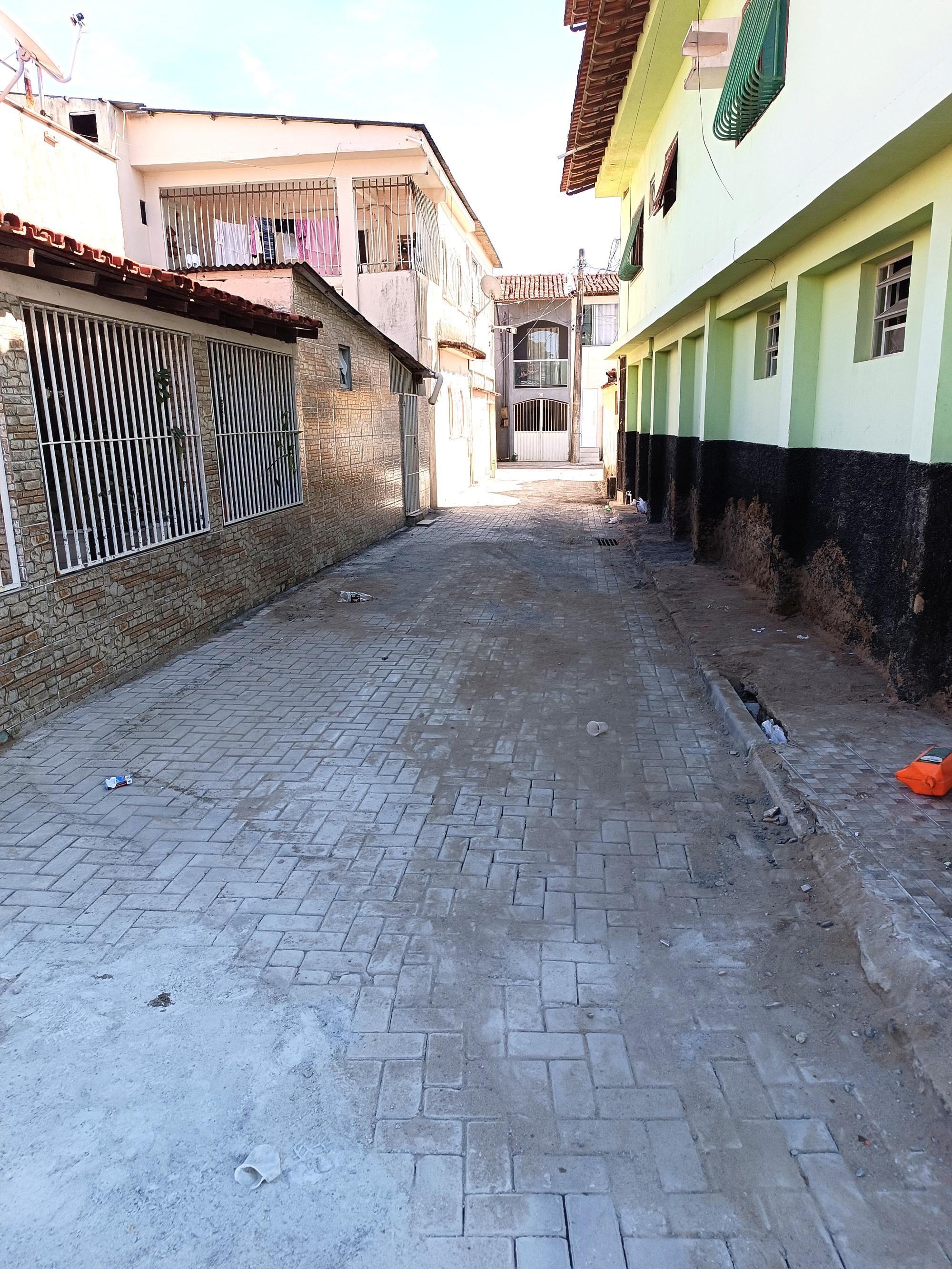 Reivindicação da vereadora Camila é atendida e Prefeitura realiza obra histórica na Rua Aroeira, em Conceição da Barra, ES