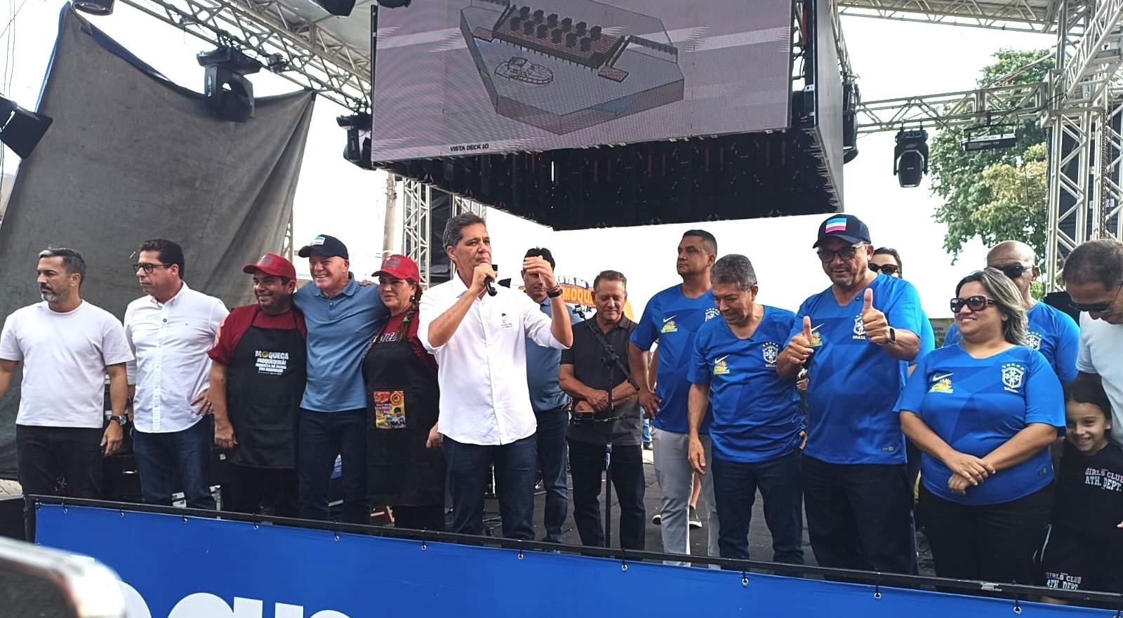 Governador Ricardo Ferraço anuncia investimentos para a saúde durante a 8ª edição da Maior Moqueca do Mundo, neste sábado (6), em Conceição da Barra, ES