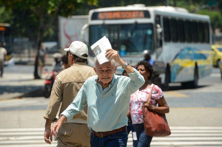 Brasil teve 120 mil mortes associadas a ondas de calor em 20 anos