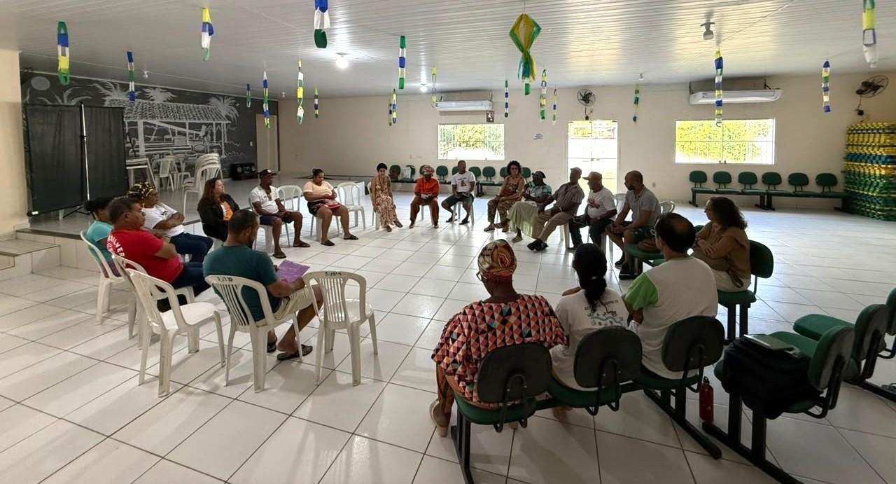Secretaria Municipal de Cultura de Conceição da Barra promove reunião com mestres da cultura popular sobre editais do Cultura Viva