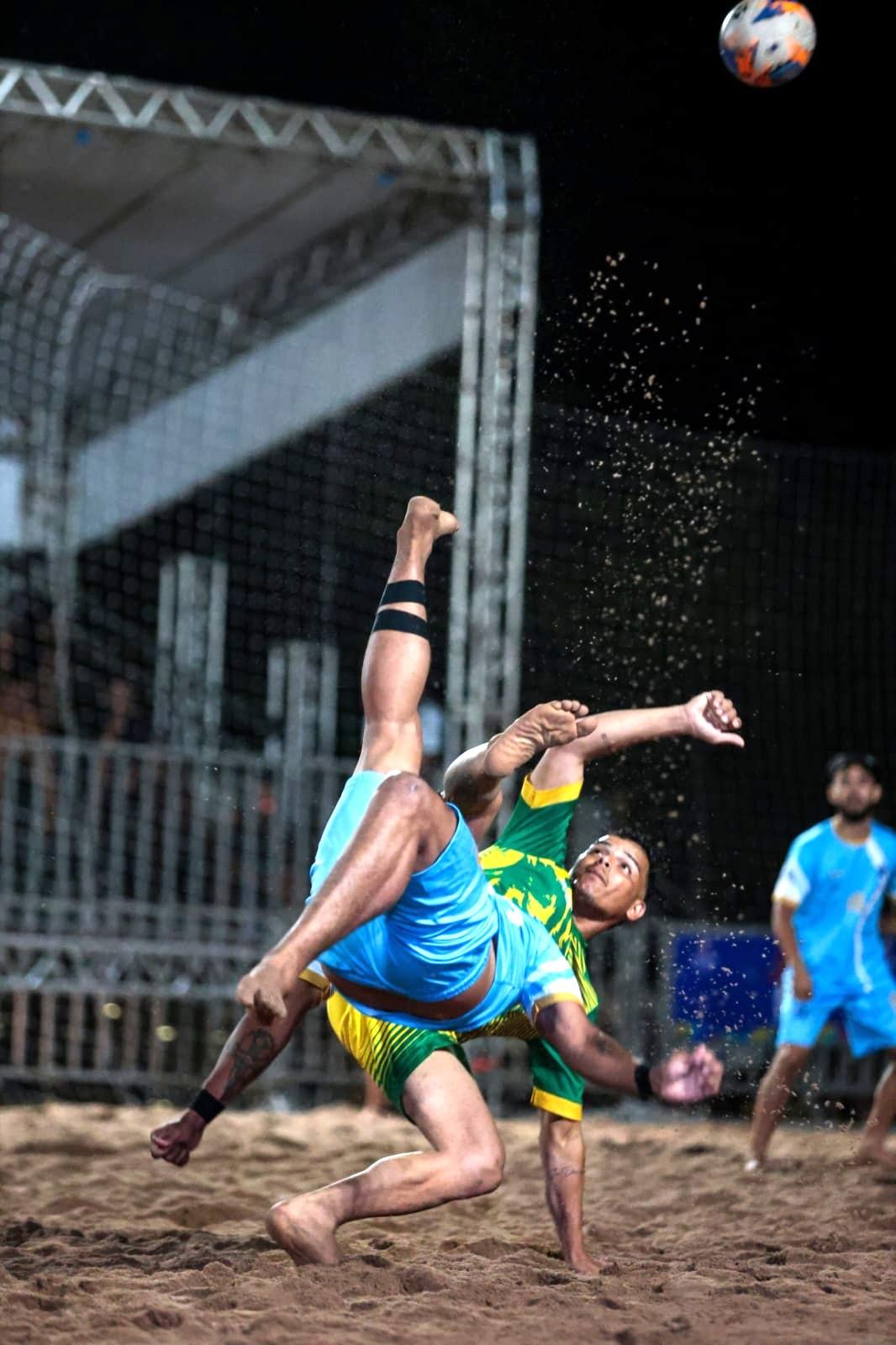 Da comunidade indígena ribeirinha ao beach soccer: a trajetória de 