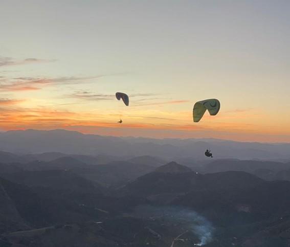 Afonso Cláudio, no ES, sedia a Revoada do segundo Circuito de Parapente