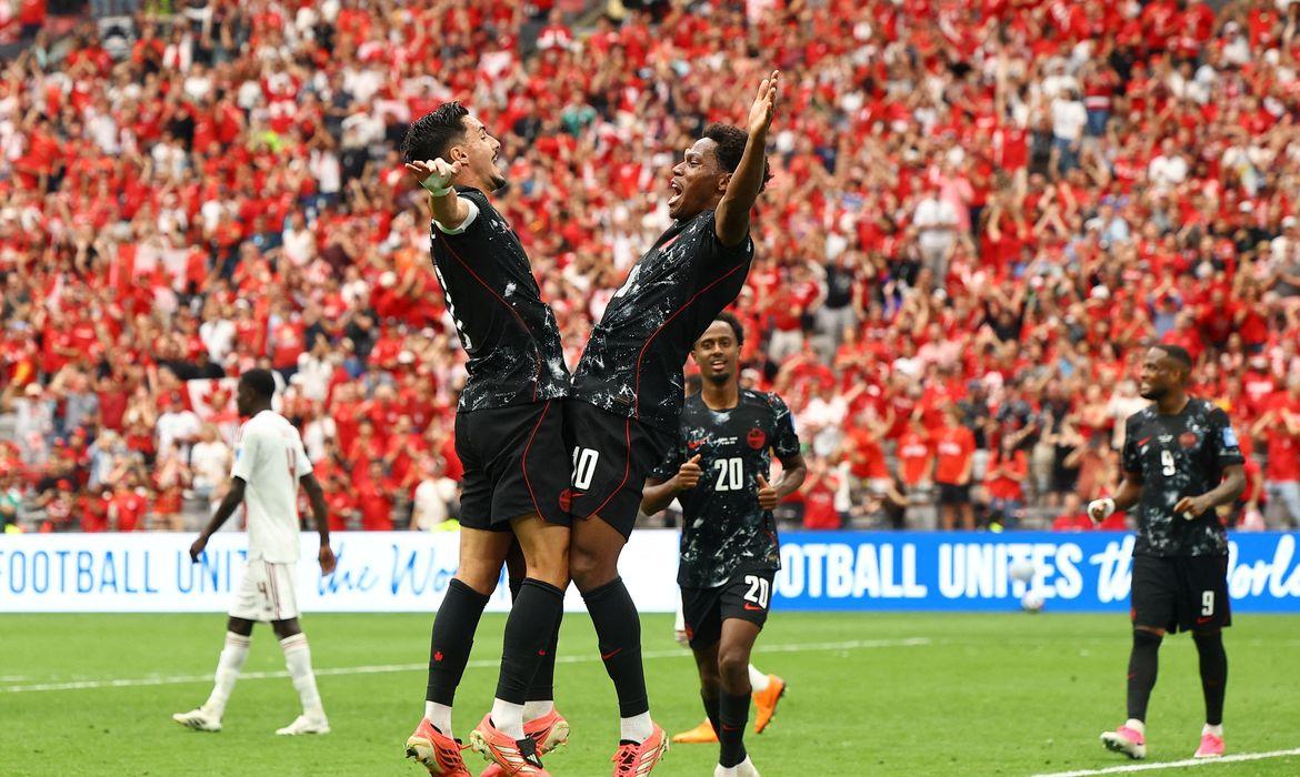 Copa do Mundo inicia mata mata com África do Sul e Canadá neste domingo (28)