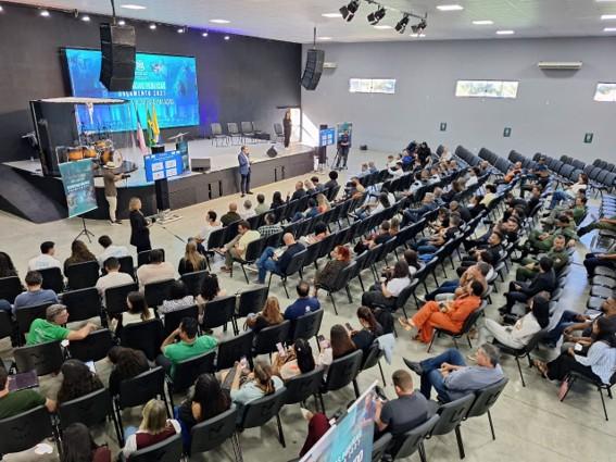 Moradores do Nordeste e Noroeste do Espírito Santo debatem prioridades para as microrregiões