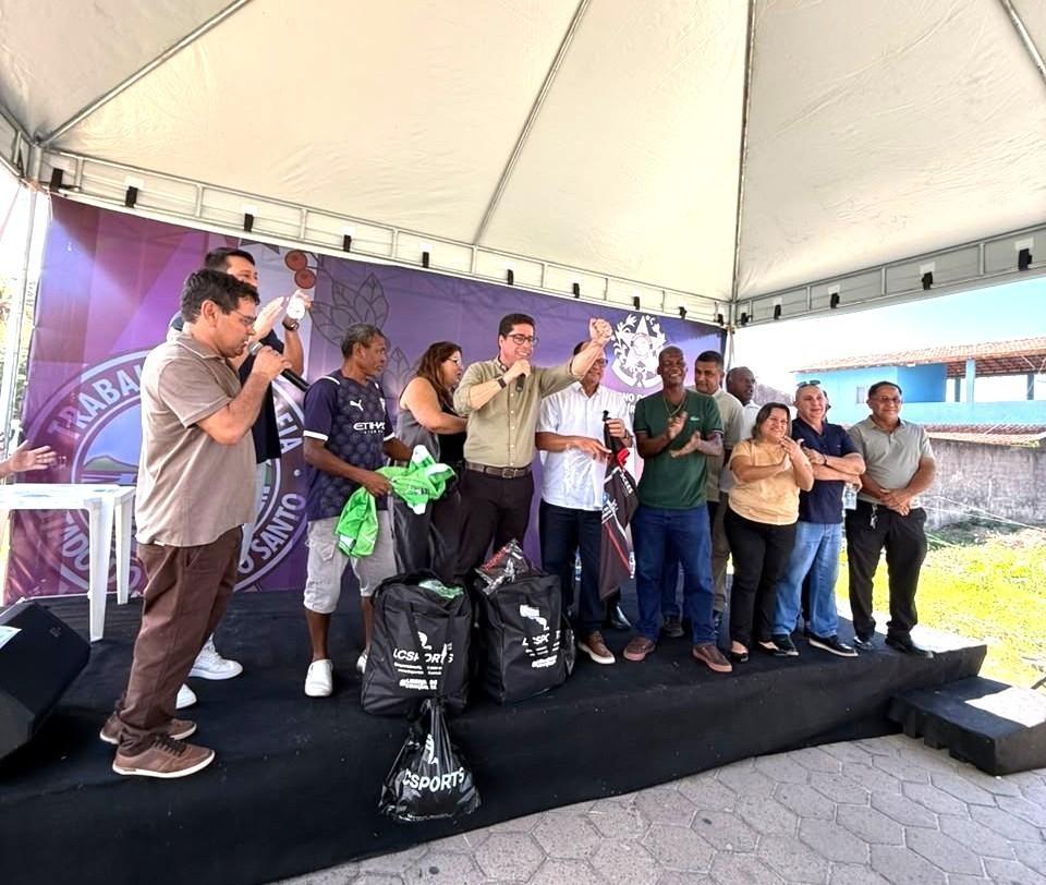 Camila destaca parceria entre Governo do Estado e Município após anúncio de reforma dos Campos Bom de Bola em Conceição da Barra, ES