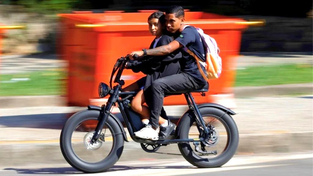 Projeto pode proibir bicicletas elétricas para adolescentes em todo o país