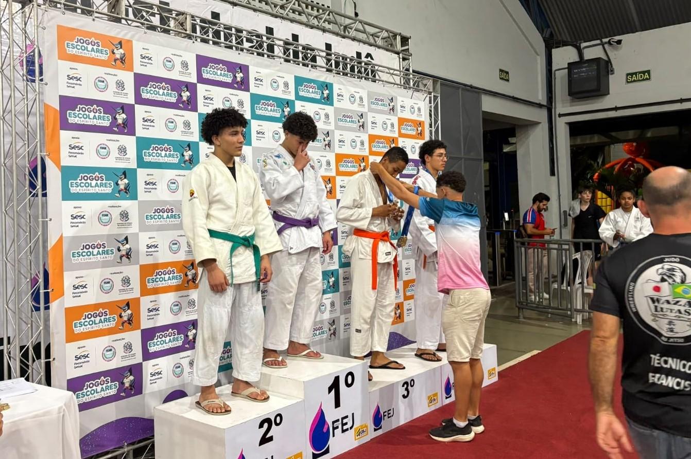 Judocas de Conceição da Barra, no ES, conquistam medalhas na 3ª Copa Capixaba e nos Jogos Escolares
