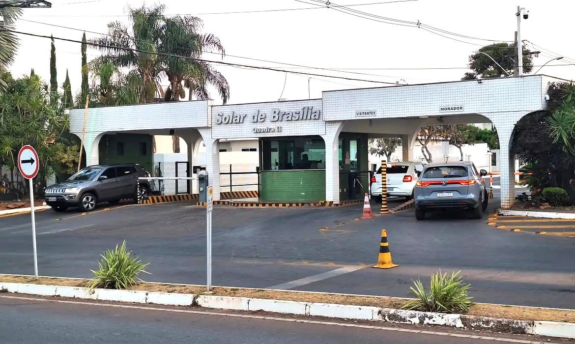 PF não encontra armas após cumprir busca na casa de Bolsonaro