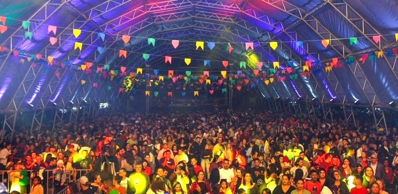 Forró do Pontal 2026 promete três dias de muita música, gastronomia e movimentação da economia em Linhares, ES