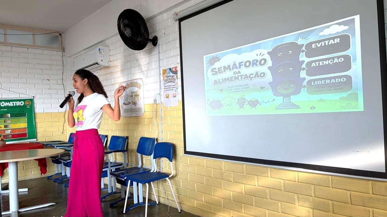 Secretaria de Saúde de Conceição da Barra, no ES, realiza ação de educação alimentar nas escolas em parceria com a Educação