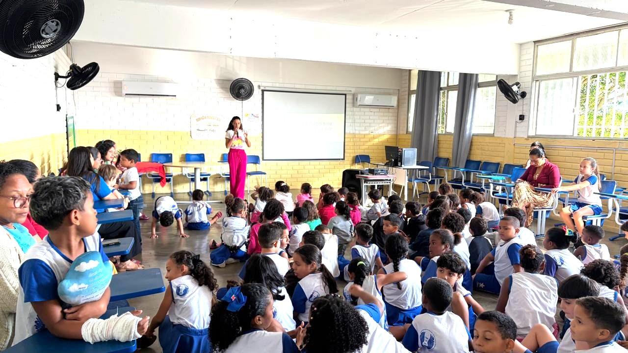Secretaria de Saúde de Conceição da Barra, no ES, realiza ação de educação alimentar nas escolas em parceria com a Educação