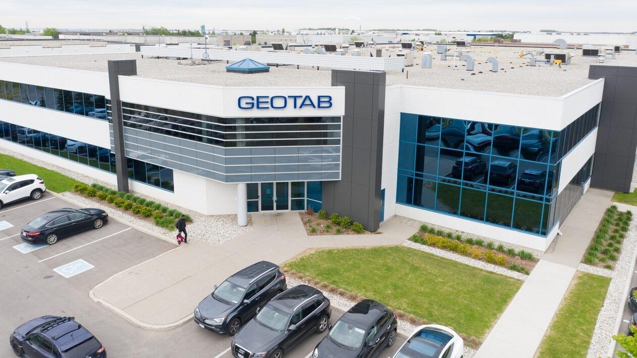 Frotas com veículos parados podem perder até 49% de sua capacidade operacional no ano, revela novo relatório da Geotab