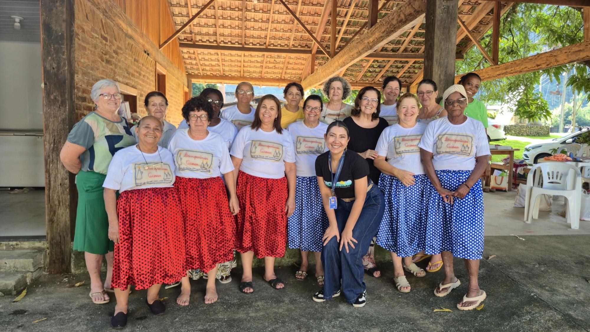 Meninas Bordadeiras lançam Coleção Corações na Festa da Imigração Italiana em Burarama, no ES