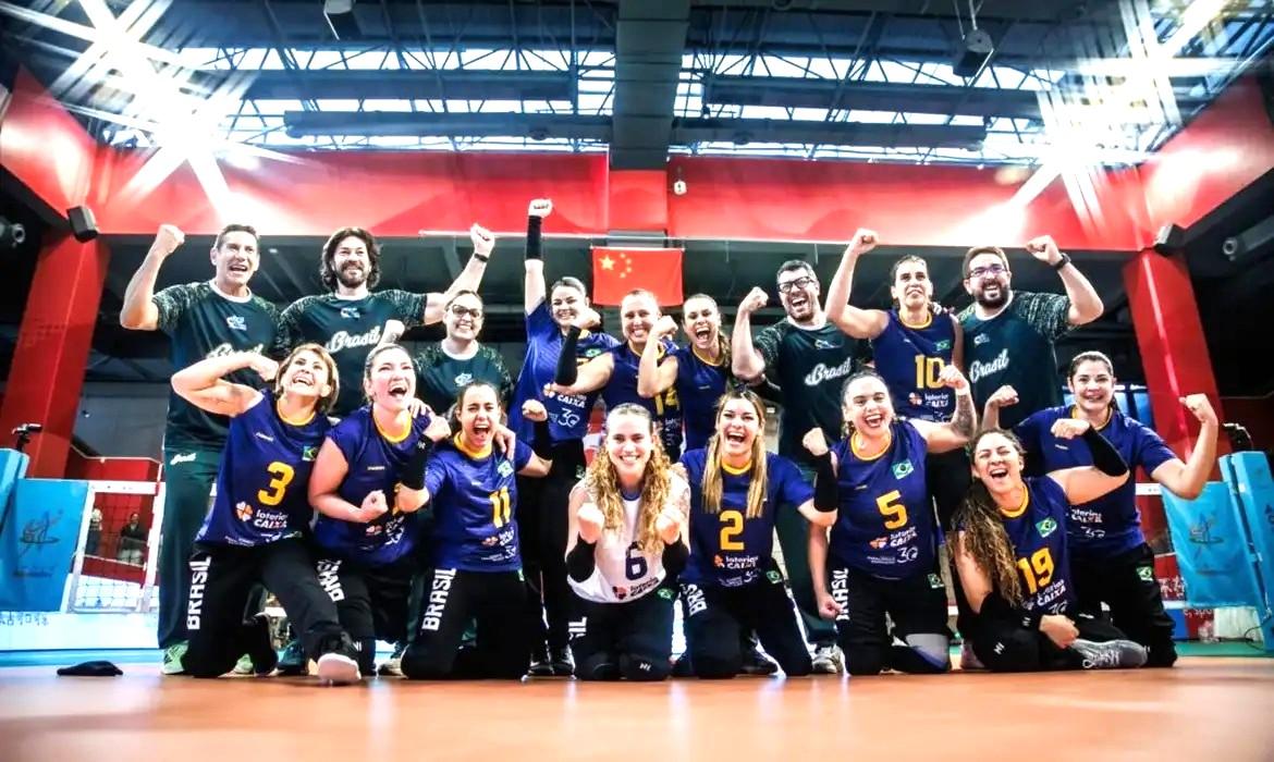 Brasil vence anfitriã China e vai à final do Mundial de vôlei sentado