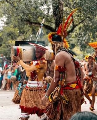 Com apoio da Suzano, indígenas do território Tupinikim e Guarani do Espírito Santo participam de intercâmbio cultural na Bahia