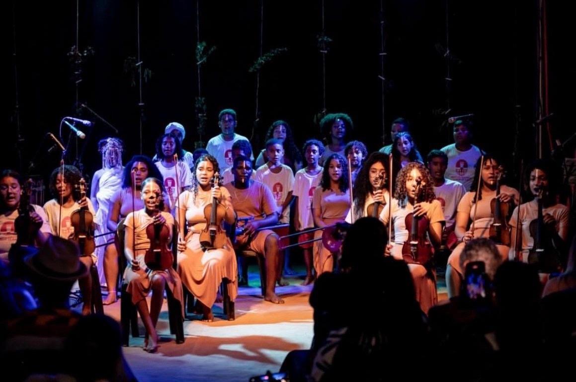 Parceria entre Suzano e Instituto Tambor de Raiz fortalece acesso à cultura e à educação em Conceição da Barra