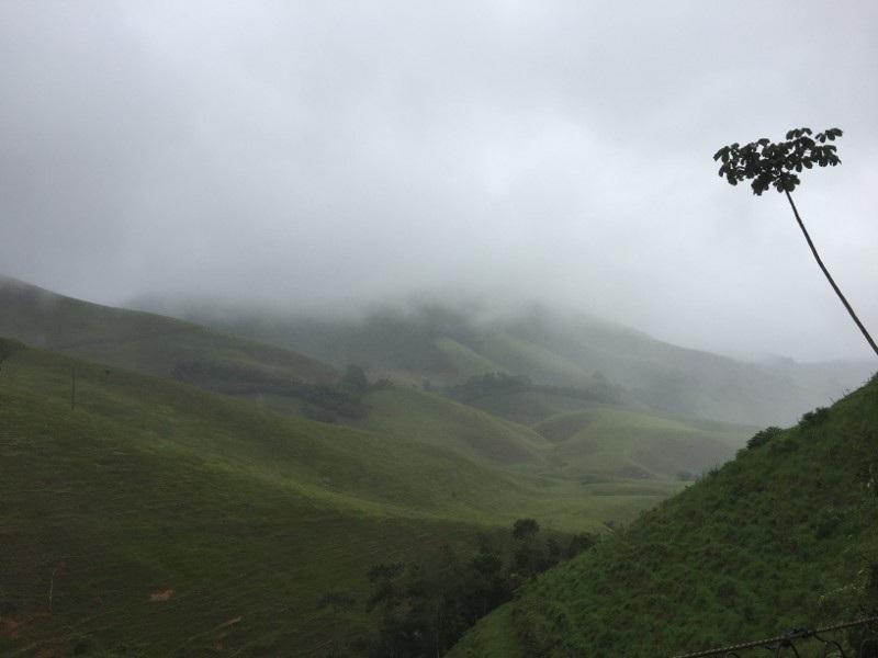 Frente fria muda o tempo no Espírito Santo e leva chuva a diversas regiões neste fim de semana